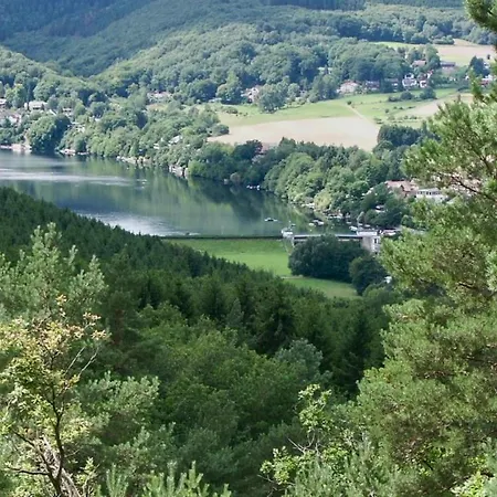 Schoene Aussicht *