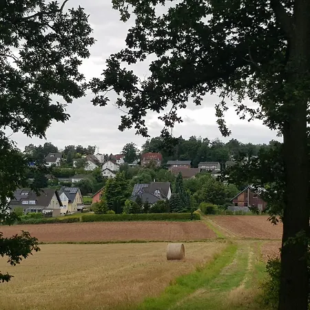 Schoene Aussicht 아파트 *